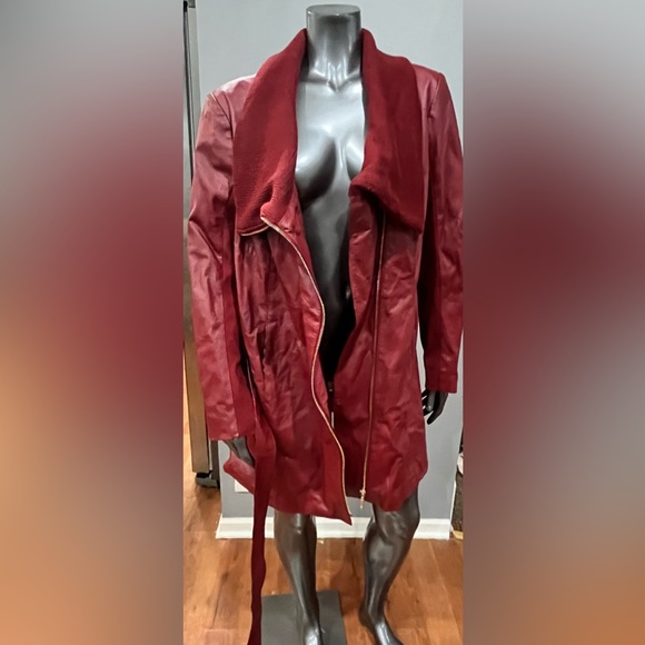 NWOT IMAN Red Leather Asymmetrical Gold Zip Belted Jacket - Picture 6 of 11